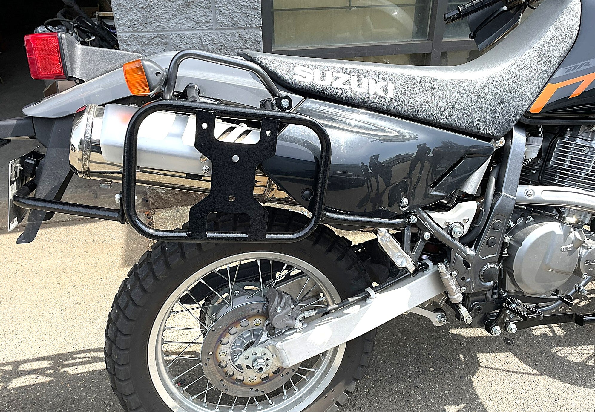 Dr650 Accessories Tusk s With Tusk Pilot Pannier Bags And Pannier Rack